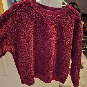 American Eagle pullover